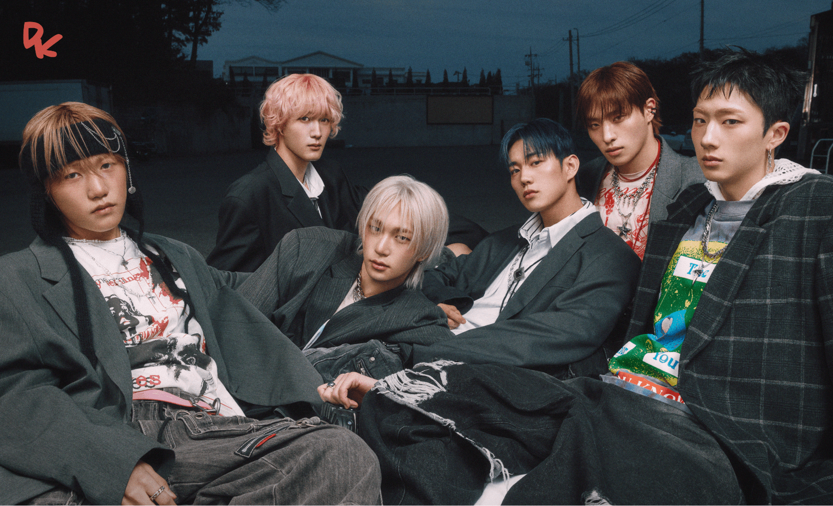 JUKEBOX : P1Harmony abandonnent leurs capes de héros avec « DUH! »