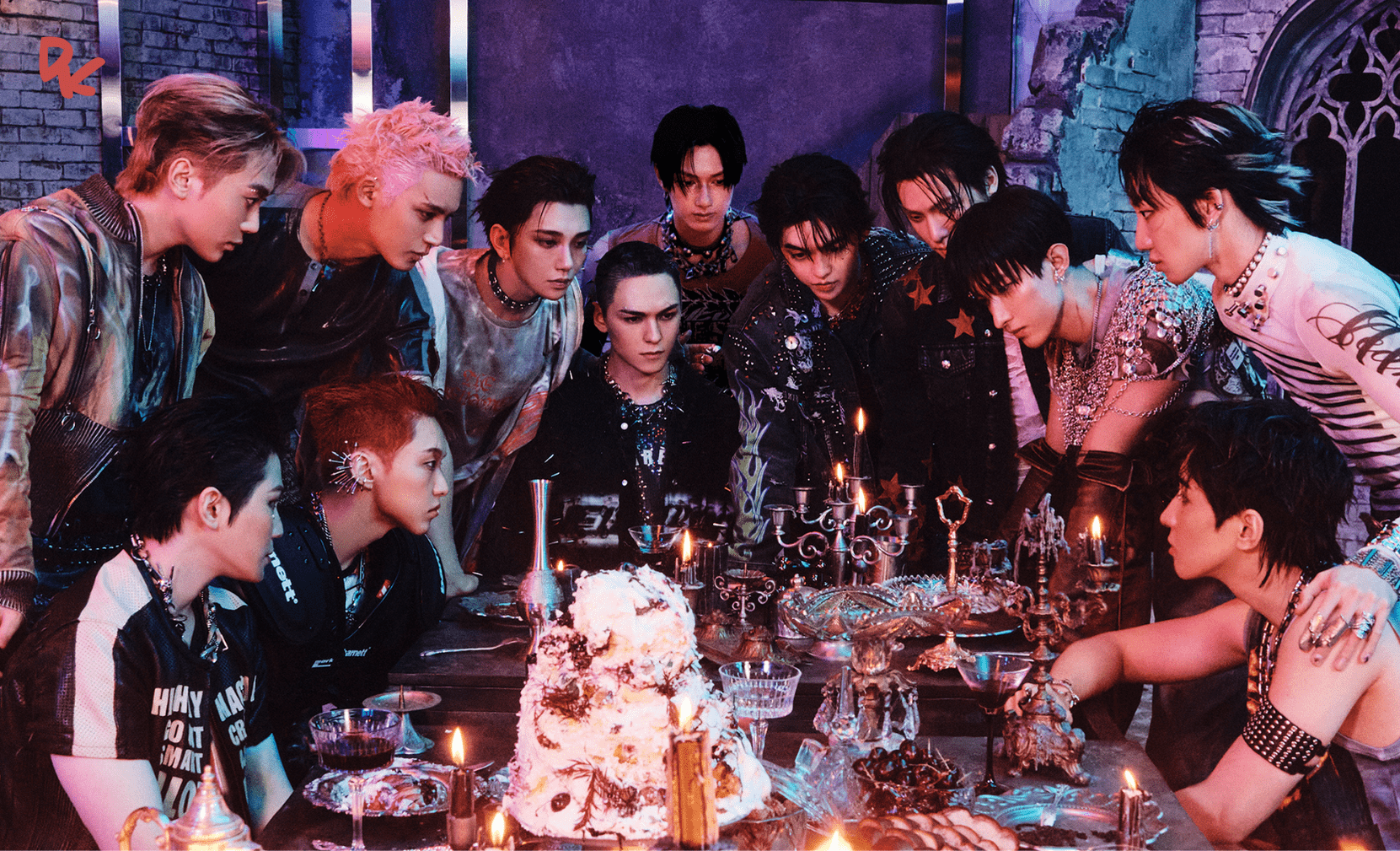 JUKEBOX : Happy Burstday to SEVENTEEN, qui célèbre ses 10 ans de carrière !